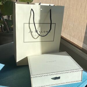 Jo Malone Cream and Black Gift Set